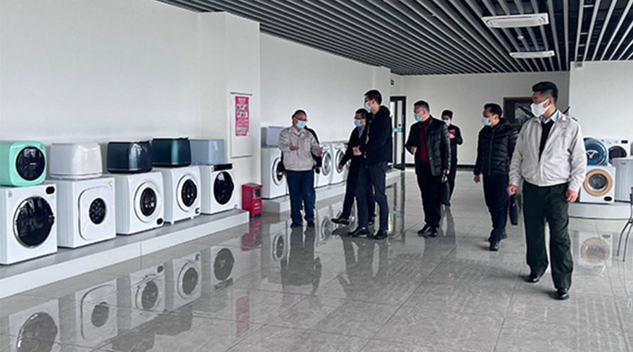 分享交流！鶴山市領(lǐng)導(dǎo)以及書(shū)記一同到訪金環(huán)電器